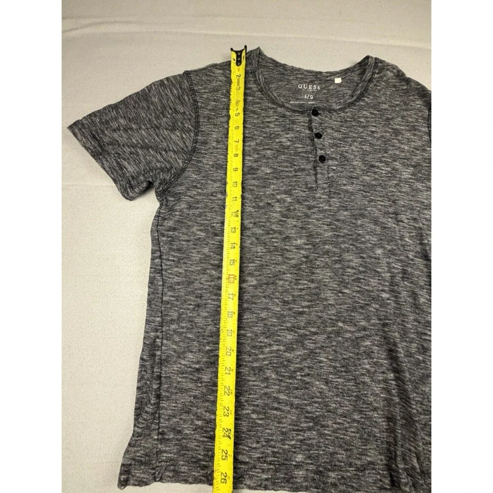 GUESS Jeans Men's Gray Knit Cotton Henley T-Shirt Button Placket Short Sleeve L - Picture 2 of 6